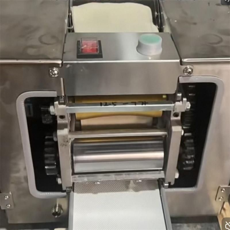 Spring Roll Wrapper - 自動餃子皮製造機 サモサ・ギョーザ・ワンタン・春巻きメーカー