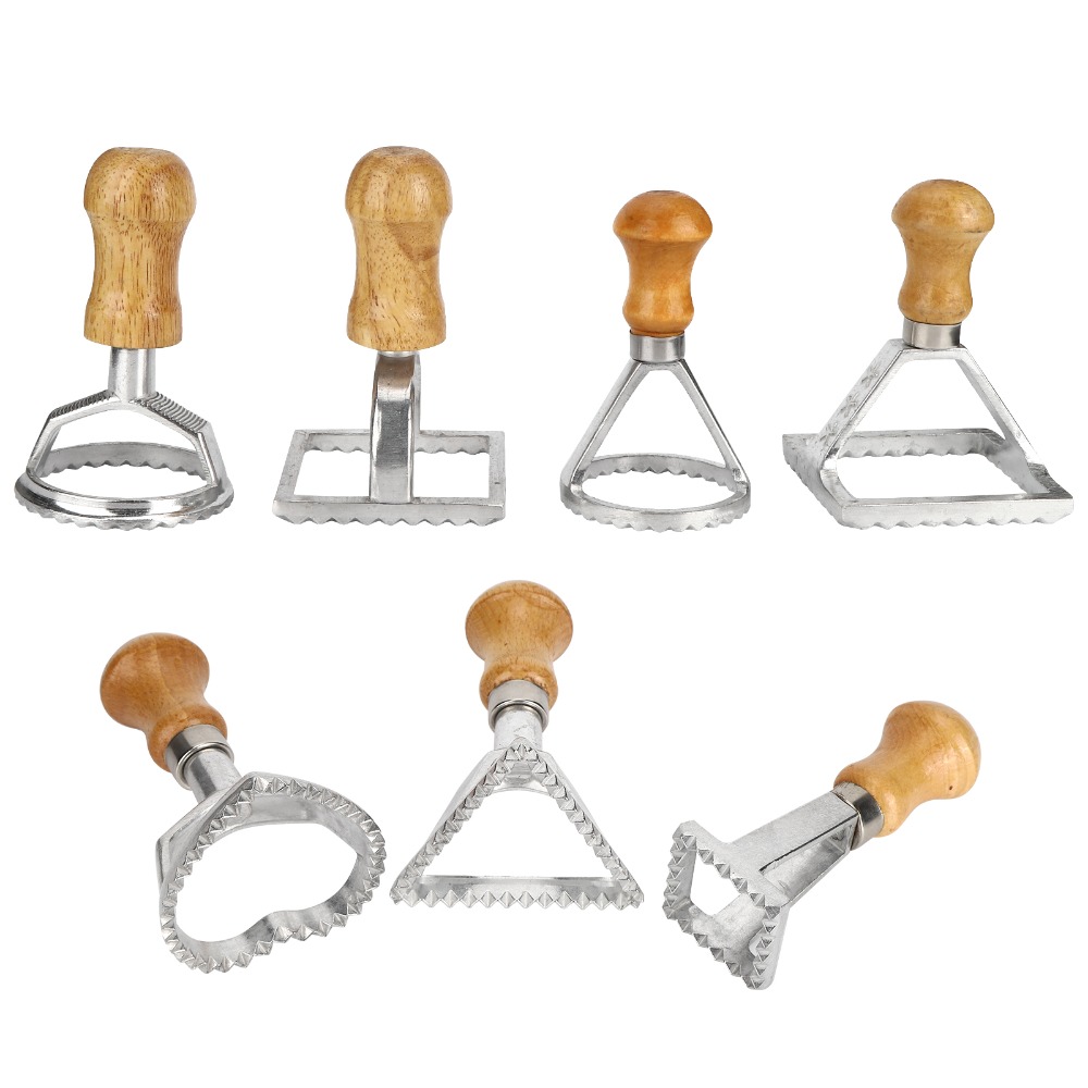 7個入り個別縦型ラビオリカッターセット、無垢材溝付きエッジ餃 - Dumpling Press Set のレビューと価格